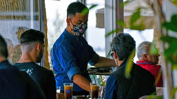 Εστίαση: Ως 100.000 ευρώ θα λάβουν περίπου 34.000 επιχειρήσεις - Στα 330 εκατ. το συνολικό πακέτο στήριξης 