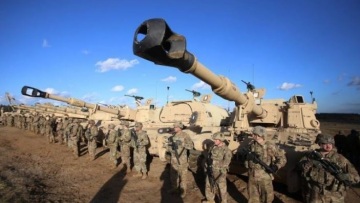 Κρεμλίνο: Αν το Κίεβο ξεκινήσει εχθροπραξίες στο Ντονμπάς, θα είναι η αρχή του τέλους της Ουκρανίας