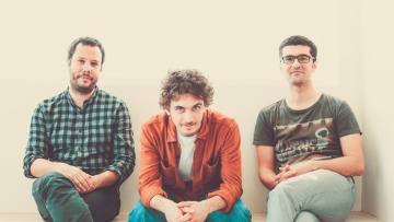 «Spiral Trio»: Προσκαλούν το κοινό τους σε μία online εκδήλωση υπό τους ήχους της jazz