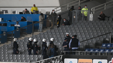 ΑΕΚ: Έντονες αποδοκιμασίες σε παίκτες και Χιμένεθ στο ημίχρονο του αγώνα με τον Ολυμπιακό