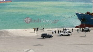 Προβλήματα λόγων ισχυρών ανέμων στο λιμάνι της Σούδας - Δείτε βίντεο