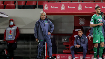 Μπόλονι: «Κάναμε λάθη που πρέπει να δούμε, συγχαρητήρια στον Ολυμπιακό για τον τίτλο»