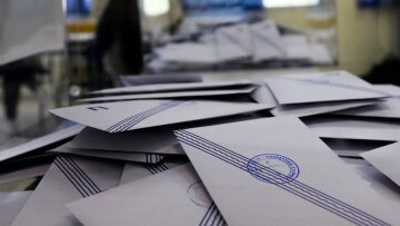 Βουλή: Στην αρμόδια επιτροπή το νομοσχέδιο με τις αλλαγές στην ψήφο των απόδημων