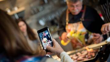 Κορωνοϊός: Άνοιγμα της εστίασης με ατομική ευθύνη προτείνει ο Λευτέρης Λαζάρου 