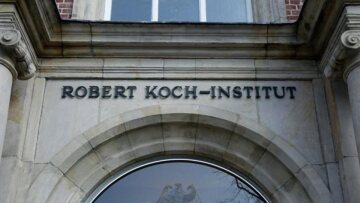 Κορωνοϊός - Ινστιτούτο Ρόμπερτ Κοχ: Η εξάλειψη της Covid-19 δεν είναι δυνατή