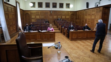 ΝΔ για τροπολογία ΣΥΡΙΖΑ υπέρ της εταιρίας των Χούρι: «Κραυγαλέα υπόθεση διαπλοκής»