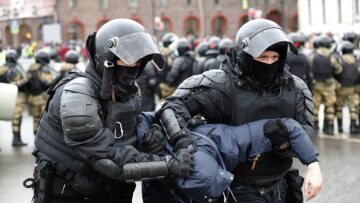 Ρωσία: Συλλήψεις από την αστυνομία πριν τις διαδηλώσεις υποστήριξης στον Αλεξέι Ναβάλνι