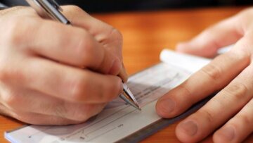 Επιταγές: Αναστολή 60 ημερών και για τις επιταγές Μαΐου