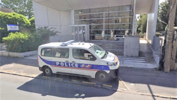 Συναγερμός έξω από το Παρίσι: Άνδρας σκότωσε γυναίκα αστυνομικό φωνάζοντας «ο Αλλάχ είναι μεγάλος»