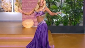 Ιωάννα Μαλέσκου: Αποχαιρέτησε τους τηλεθεατές με... χορό της κοιλιάς 