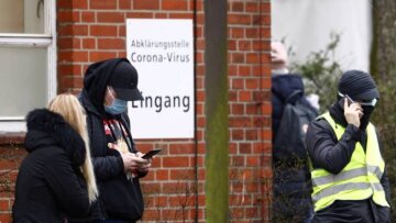 Κορωνοϊός - Γερμανία: Πάνω από 18.000 οι νέες μολύνσεις - Κατέληξαν 120 ασθενείς σε ένα 24ωρο