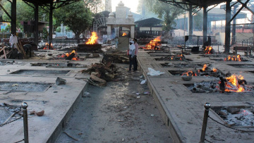 Κορωνοϊός - Ινδία: Ερευνητές «έβλεπαν» την έκρηξη των μολύνσεων - Είχαν προειδοποιήσει την κυβέρνηση