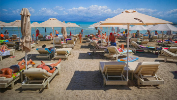 Lockdown: Ο οδικός χάρτης για την επιστροφή στην κανονικότητα– Οι πιθανότερες ημερομηνίες