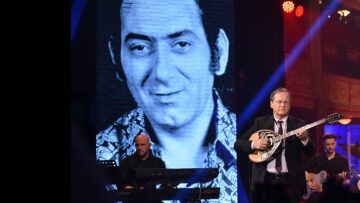 «Σπίτι με το MEGA»: Αφιέρωμα στον Στράτο Διονυσίου