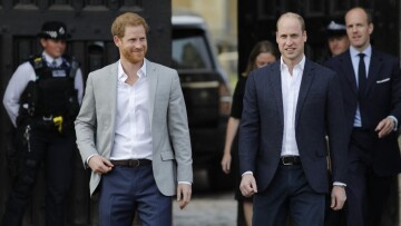 Βρετανία: «Ουίλιαμ και Χάρι δεν μιλιούνται εδώ και ενάμιση χρόνο» - Τι ισχυρίζεται φίλος των δύο αδελφών