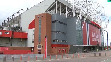 Βίντεο: H Μάντσεστερ Γιουνάιτεντ έβαλε κιγκλιδώματα έξω από το Ολντ Τράφορντ για τους οπαδούς