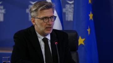 Σκέρτσος για τη Δημόσια Υγεία: Αυτή είναι η βάση συζήτησης - Κάποιοι ψάχνουν νέους διχασμούς