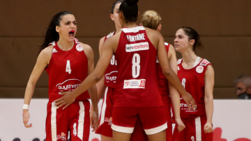 Ερασιτέχνης Ολυμπιακός προς ΚΕΔ/ΕΟΚ: «Τα ψωμιά σας τελείωσαν»