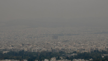 Φωτιά στον Σχίνο Κορινθίας: «Μείνετε μέσα» λένε οι ειδικοί για την Αθήνα - Αλλάζουν οι άνεμοι από το βράδυ