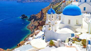 Τουρισμός: Η Ελλάδα στην κορυφή των κρατήσεων των Αμερικανών τον Μάιο (Forbes)