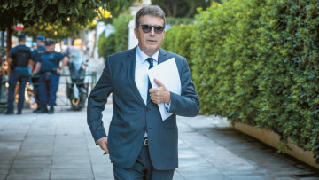 Μαφίες σε Αθήνα και Μύκονο: Επιχείρηση «καθαρά χέρια» - Συστήνεται ομάδα κρούσης