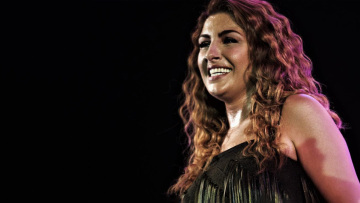 Αφοπλιστική Παπαρίζου για το μπούλινγκ με τα κιλά: Στενοχωρέθηκα τόσο που πήγα και έφαγα ένα μπέργκερ