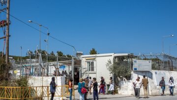 Λέσβος: Ληστεία μεταξύ αλλοδαπών στη Μόρια