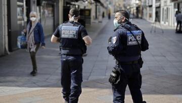 Γαλλία: Άγνωστος «μπούκαρε» σε αστυνομικό τμήμα και τραυμάτισε με μαχαίρι γυναίκα αστυνομικό 