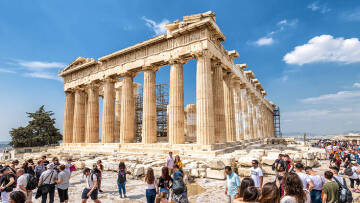 Υπουργείο Πολιτισμού: Ολοκληρώνονται οι εργασίες για εύκολη προσβασιμότητα στον αρχαιολογικό χώρο της Ακρόπολης