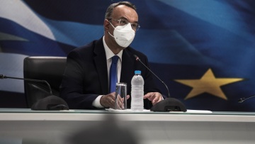 Χρήστος Σταϊκούρας: Μέχρι και 12 οι δόσεις του ΕΝΦΙΑ το 2022 - Πότε τελειώνει το μέτρο των «κουρεμένων» ενοικίων