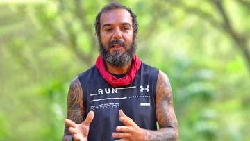 Survivor - Τριαντάφυλλος: Δεν έχω μόρφωση, γιατί στα 15 μου έχασα τον πατέρα μου και έπρεπε να δουλέψω