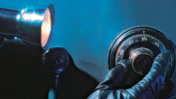 Κρήτη: «Μυθιστορηματική» κλοπή «ξεχασμένου» εκατομμυρίου σε έπαυλη Ρώσου μεγιστάνα