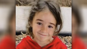 Τραγωδία στην Ισπανία: Εντοπίστηκε το πτώμα 6χρονης στη θάλασσα - Είχε πέσει θύμα απαγωγής από τον πατέρα της