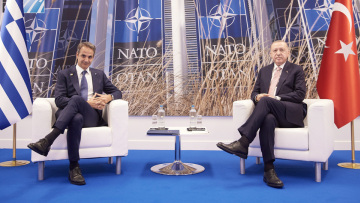 Μητσοτάκης: Σημαντικός ο διάλογος παρά τις διαφορές - Ερντογάν: Ήρεμο καλοκαίρι στο Αιγαίο