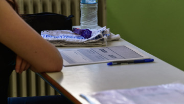 Πανελλαδικές 2021 - Ηράκλειο: Υποψήφιοι πιάστηκαν με κινητά - Μηδενίστηκαν τα γραπτά τους