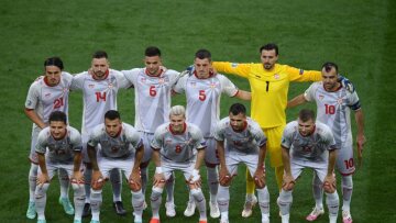 Euro 2020: Οι Αλβανοί παίκτες των Σκοπίων δεν τραγουδούν τον εθνικό ύμνο της Βόρειας Μακεδονίας - Βίντεο