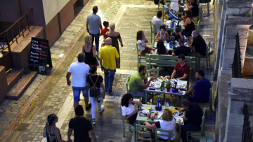 Άρση μέτρων: Ορόσημο η 1η Ιουλίου για την επιστροφή στην κανονικότητα - Τι αλλάζει από σήμερα