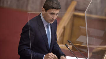 Αθλητικός νόμος: Αυστηροποίηση των όρων συμμετοχής στη νέα Super League 2