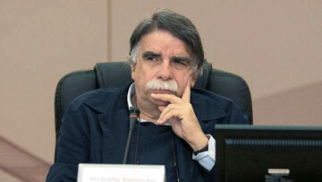 Βατόπουλος: Πόσο πιθανή είναι η θρόμβωση στη 2η δόση του AstraZeneca