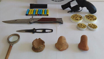 Λακωνία: Πολωνός πρώην κομάντο έκανε λαθρανασκαφές και πουλούσε αρχαία με το ψευδώνυμο «Λεωνίδας»