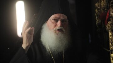 Εφραίμ: Ραγδαία επιδείνωση της υγείας του ηγούμενου της Μονής Βατοπεδίου