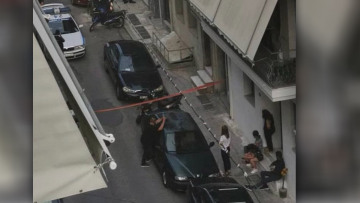 Κάτω Πετράλωνα: Δύο οι ύποπτοι για βιασμό- Διέφυγαν και τους αναζητεί η αστυνομία