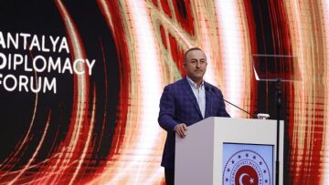 Ελληνοτουρκικά - Τσαβούσογλου: Η Ελλάδα πρέπει να εγκαταλείψει τις προκλήσεις 