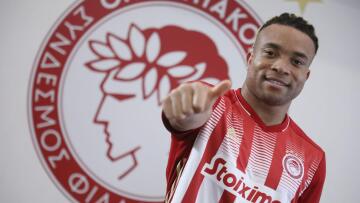 Ο Ολυμπιακός ανακοίνωσε τον Κουντέ - Υπέγραψε συμβόλαιο έως το 2024