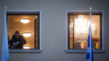 Επίθεση με βιτριόλι - Μητροπολίτης Κασσανδρείας: Τραυματίστηκα στο πρόσωπο, κάηκαν όλα, τα γυαλιά, τα πουκάμισα