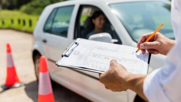 Ιωάννινα: Δάσκαλος οδήγησης πλαστογραφούσε δημόσια έγγραφα!
