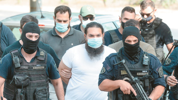 Ψυχολόγος για τους υποψήφιους παπάδες μετά το σοκ με τον βιασμό και το βιτριόλι