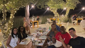 O Μάτζικ Τζόνσον έπλεξε το εγκώμιο του Γιάννη Αντετοκούνμπο: Είναι ηγέτης, οι Μπακς φαβορί για τον τίτλο