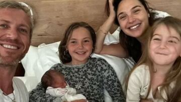 Wonder mother... η Γκαλ Γκαντότ - Γέννησε το τρίτο της παιδί - Δείτε φωτογραφίες