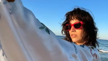 Ούρσουλα Κορμπερό: Η Τόκιο του La Casa De Papel απολαμβάνει τις διακοπές της με την κοριτσοπαρέα της - Δείτε φωτογραφίες